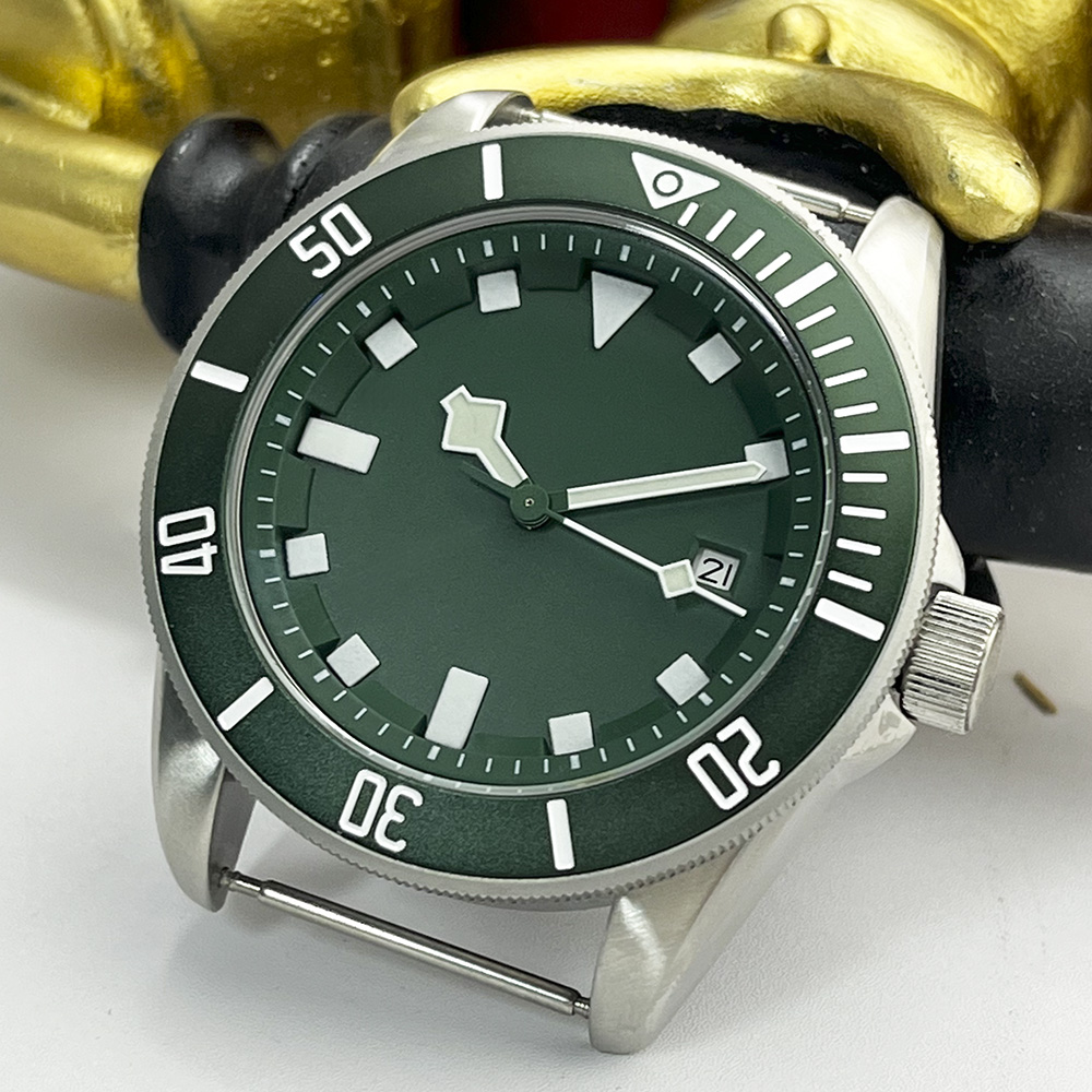 ساعة ميكانيكية أوتوماتيكية للر - مراجعة A1 Watches & Jewelry New York Photos وسعره