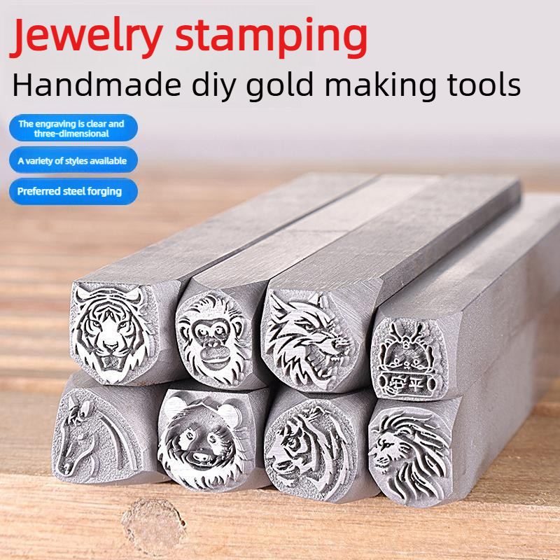 قالب نقش فولاذي على شكل رأس حي - مراجعة Wolf Jewelry & Watches Tampa وسعره