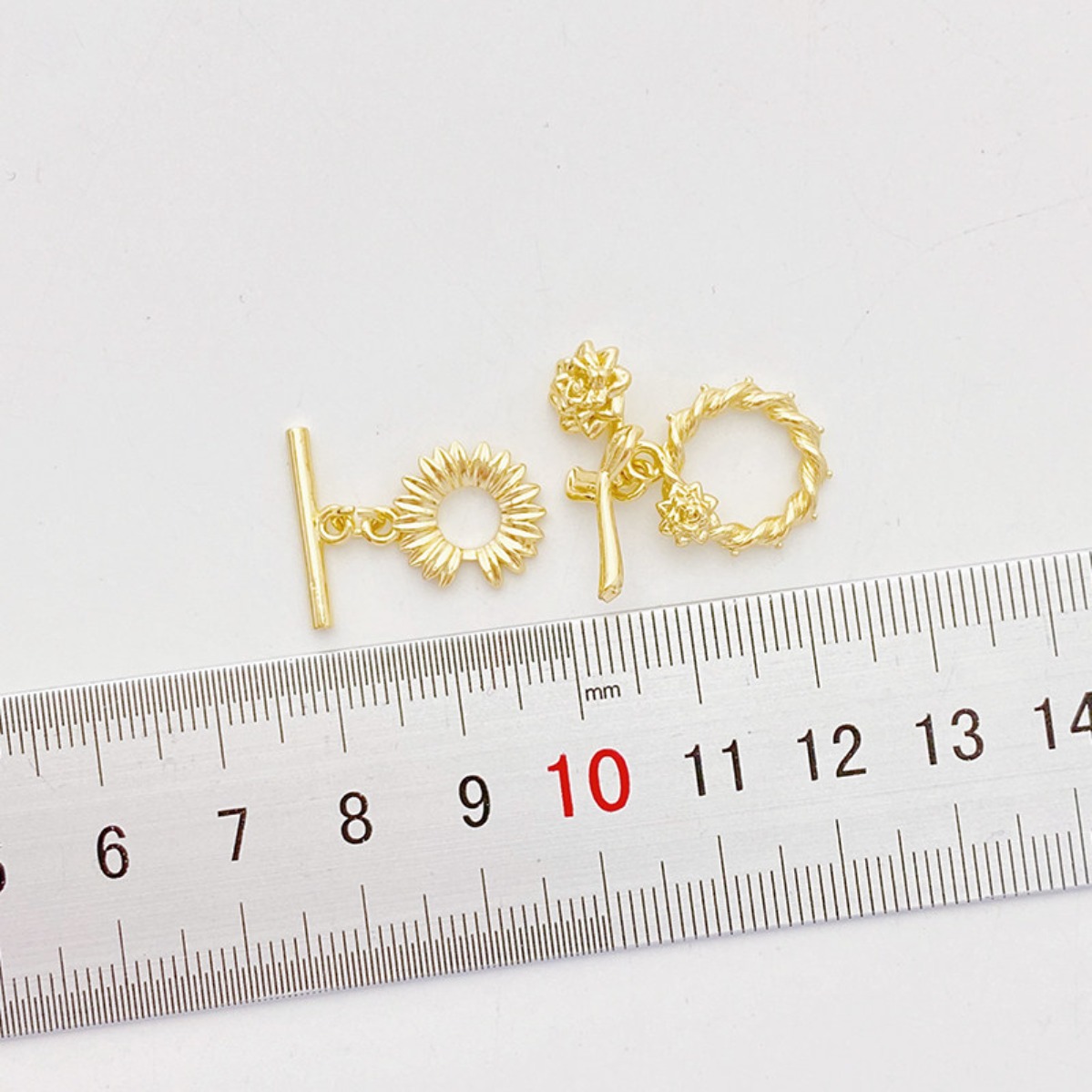 مشبك OT مطلي بالذهب عيار 14 قي - مراجعة Rose Gold Bracelet وسعره